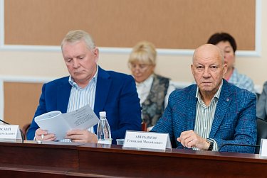 Доходы и расходы областного бюджета предложено увеличить